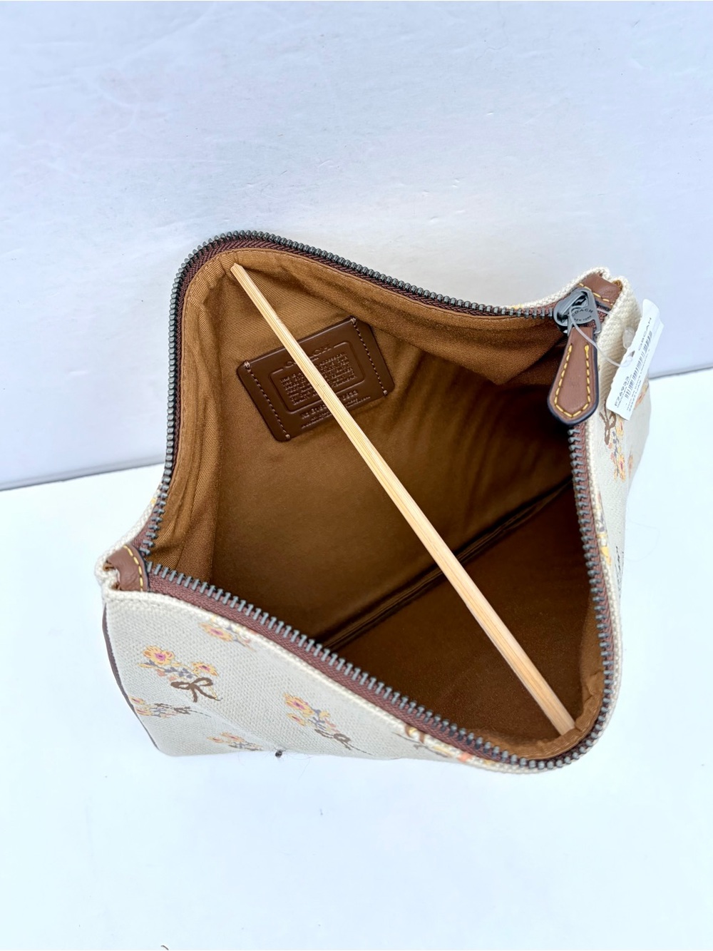 Coach Large Wristlet 30 With Vandal Gummy - Picture 8 of 11